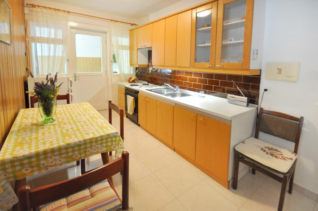 Downtown Apartment Durdica Split Bagian luar foto